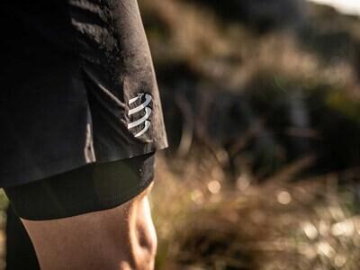 Produktbild Compressport Trail 2in1 Herren Short (S)