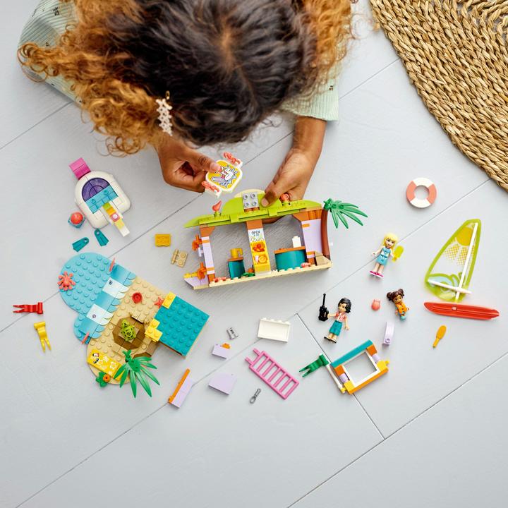 Actual product image LEGO Surf school (41710, LEGO Friends)