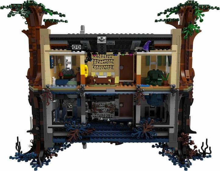 Actual product image LEGO Stranger Things: The other side (75810, LEGO Stranger Things)