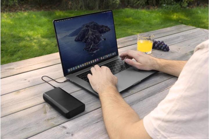 Actual product image Trust Laro Laptop (20000 mAh, 65 W, 65 Wh)