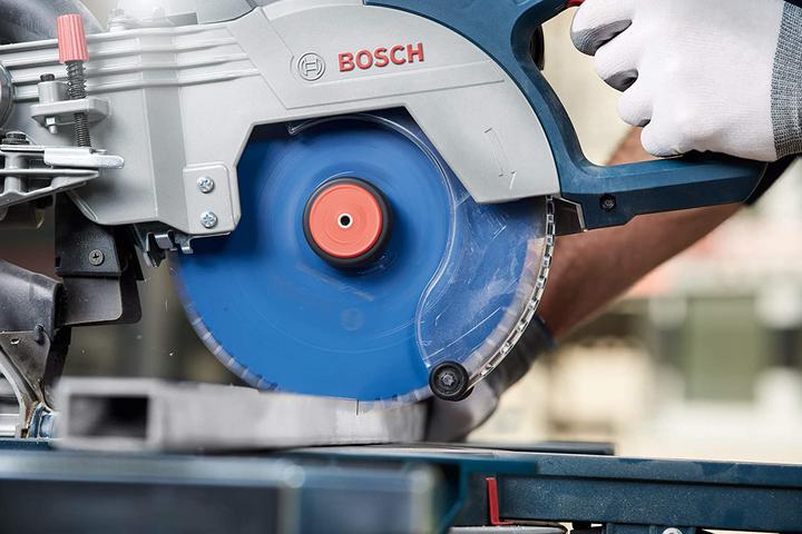 Actual product image Bosch Professional Zubehör Circular saw blade Expert for Aluminium for battery saws,216 x 2/1,4 x 30, 66 teeth