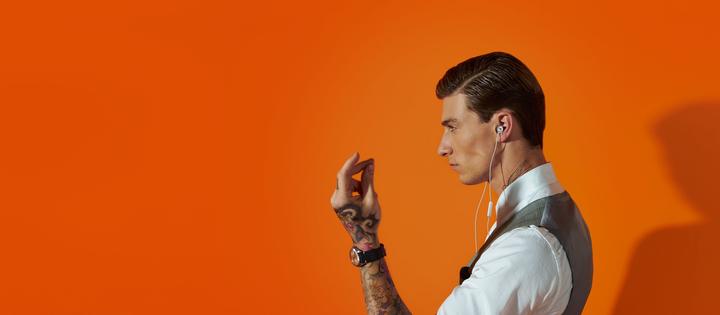 Immagine prodotto Philips Basso+ (Senza fili)