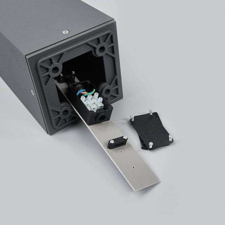 Produktbild Lucande Klemens High Aussen Garten Leuchte IP54 Graphite (E27, IP54)