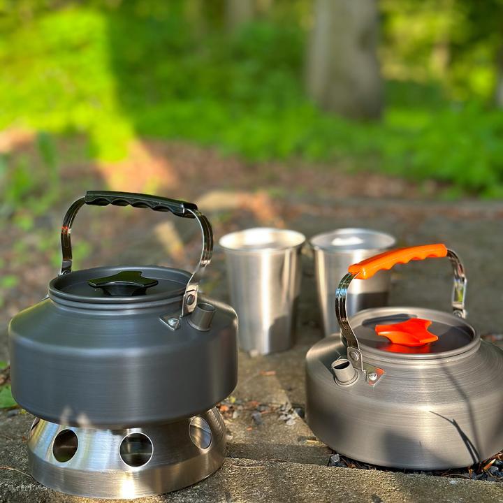Actual product image Intirilife Camping Kettle Outdoor Cooking Kettle (1.10 l)
