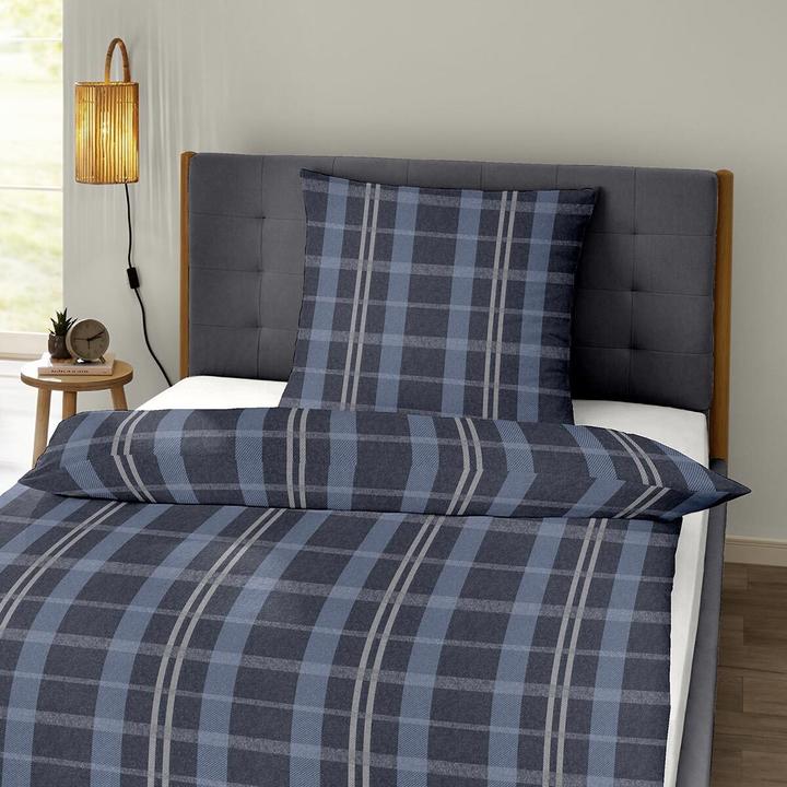 Actual product image Traumschlaf Glasgow (Pillowcase, 80x80 cm)