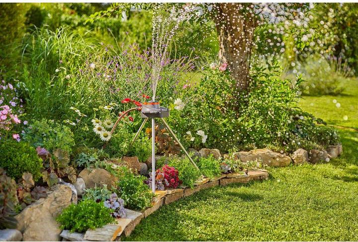 Immagine prodotto Gardena Treppiede per irrigatori (Irrigatore circolare, Spruzzatori, Irrigatore quadrato, Area irrigatore)