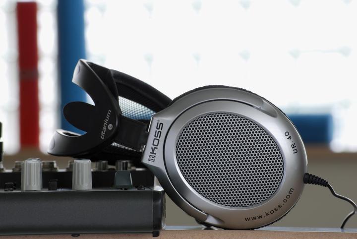 Actual product image Koss UR40 (Cable)