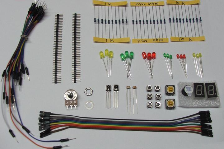 Immagine prodotto Play-Zone Componenti Starter Set di base per progetti FPGA o Arduino (Kit elettronica)