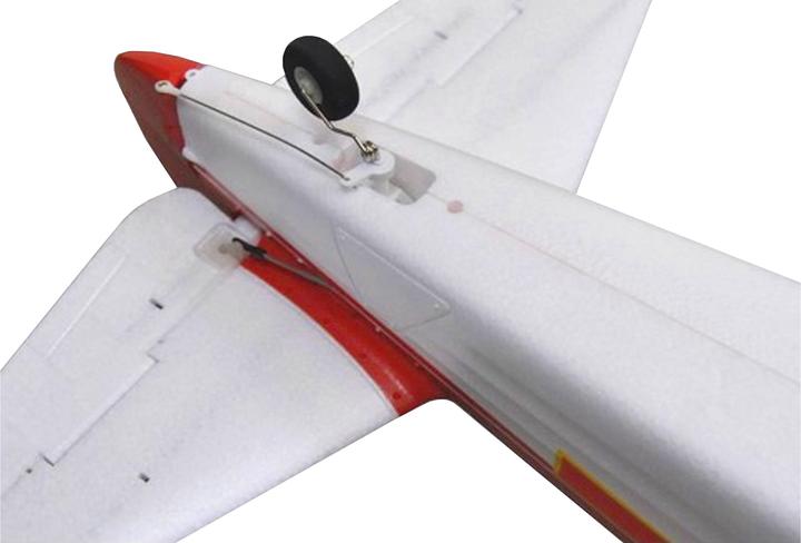 Image du produit Amewi Warbird YAK - 11 1450 mm, rouge/blanc PNP (Oiseau de guerre)