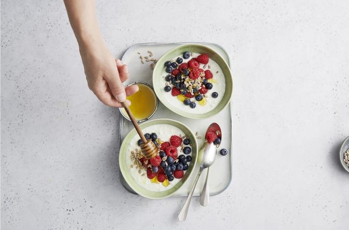 Produktbild Betty Bossi Kochbuch Gesund & Schlank - Low Carb minus 3 kg in 3 Wochen (Deutsch)