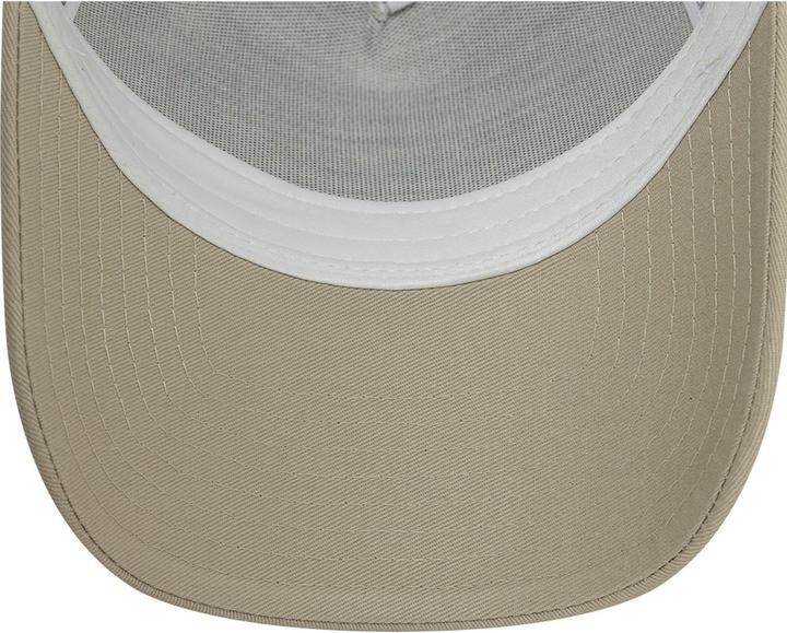 Produktbild New Era A-Frame Mesh Trucker Cap - Vintage Brand Beige (One Size)