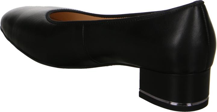 Actual product image Ara Pumps (40)