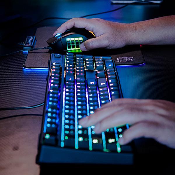 Actual product image Thermaltake nemesis switch (Cable)