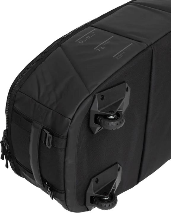 Actual product image D_b_ Surf Pro Coffin 3-4 Boards Mid-le. 7.6 Black Out