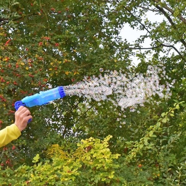 Actual product image Kögler Bubble Bazooka, 2x 50ml bubble liquid, 30x10x16cm