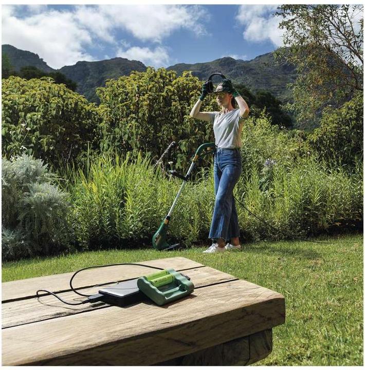 Produktbild GP Batteries B2133 household battery C Nickel-Metal Hydride (NiMH) (2 Stk., C, 3000 mAh)