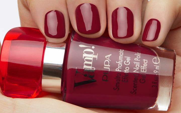 Actual product image Pupa Milano Vamp! Scented Nail Polish erotic red 204 (204 Passionate Red, Gel-Effect Nail Polish)