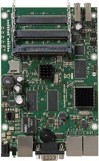 Actual product image MikroTik RB435G - RouterBOARD, Level 5, 680 MHz