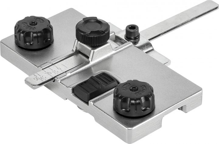 Actual product image Makita Guide rail adapter (1.67 cm)