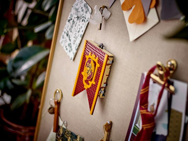 Produktbild LEGO Hausbanner Gryffindor (76409, LEGO Harry Potter)