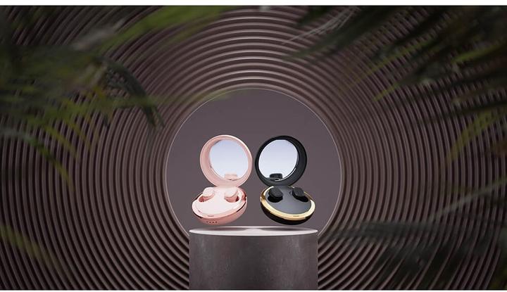 Actual product image Happy Plugs Headphones Adore (Wireless)