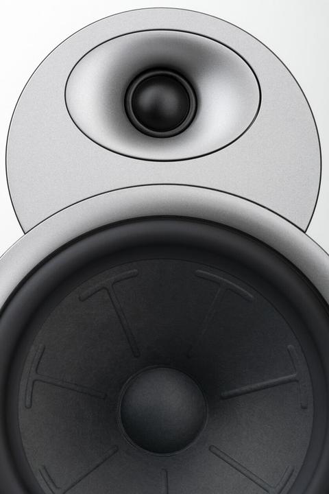 Actual product image Jamo S17B (1 pair, 150 W)