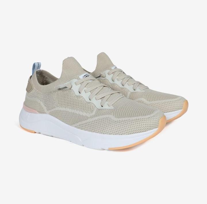 Actual product image Pitas Walk in CUE WOMAN (40)