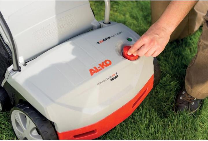 Productafbeelding AL-KO Combi Care 38 E Comfort elektrische verticuteermachine