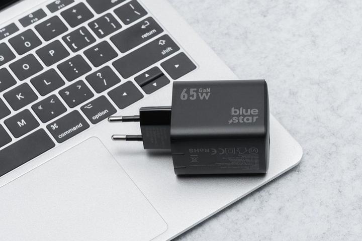 Actual product image Cable Blue Star BLUE STAR travel charger GaN 4A 65W 2 x Type C + USB A PD QC4.0 VT-43 black (65 W)