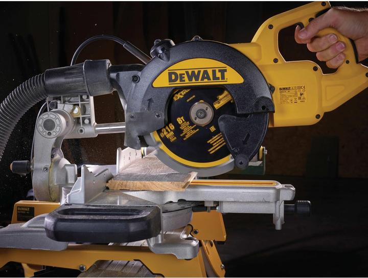 Actual product image DeWalt Circular saw blade PCD 216/30mm 8Z