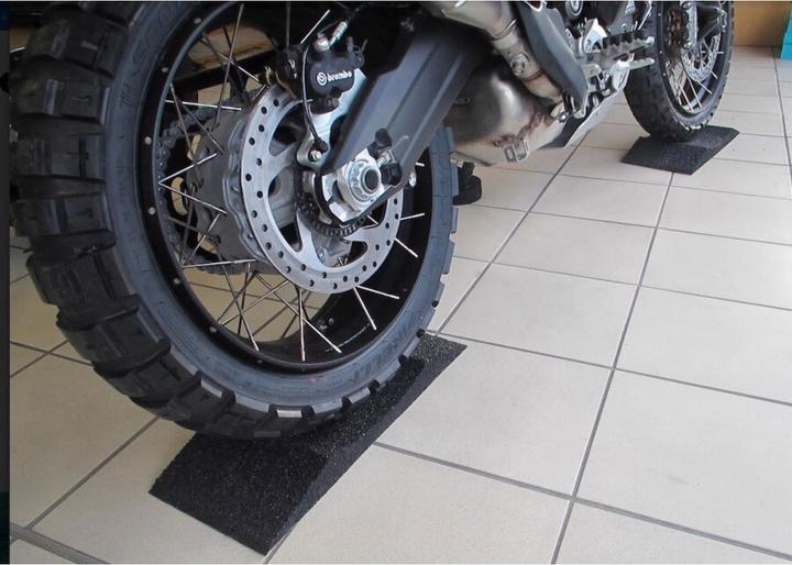 Image du produit Autostyle Lit de pneus