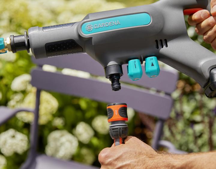 Produktbild Gardena AquaClean (Akkubetrieb)