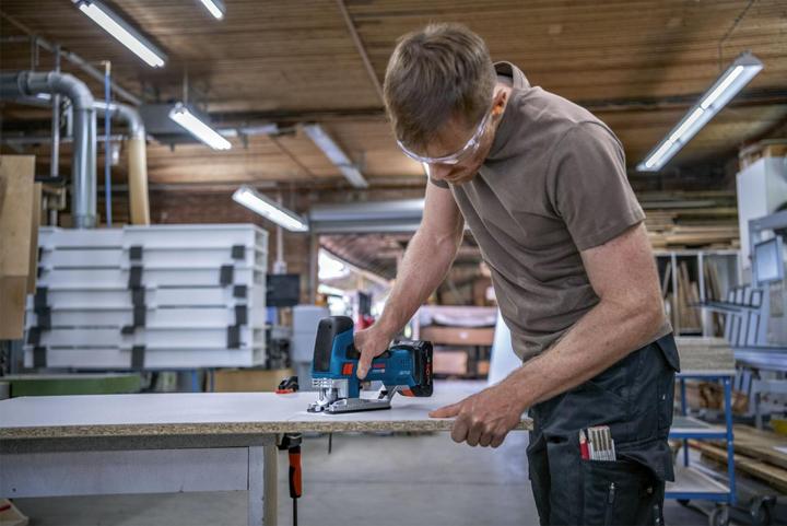 Image du produit Bosch Professional GST 18V-155 SC