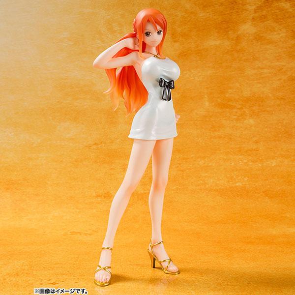 Actual product image Bandai One Piece Movie - Gold: Nami