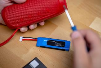 Image du produit Newell Batterie de rechange MY-JML330SL pour JBL Charge 3 (Batterie)