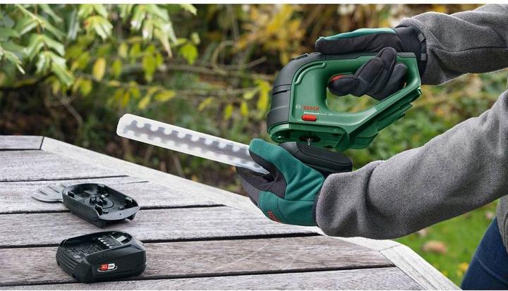 Immagine prodotto Bosch Home & Garden AdvancedPrune 18V-45 cesoie da giardino a batteria (1x2.0Ah) (lungo)