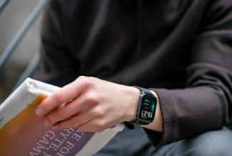 Produktbild Zeblaze Smartwatch Swim - czarny