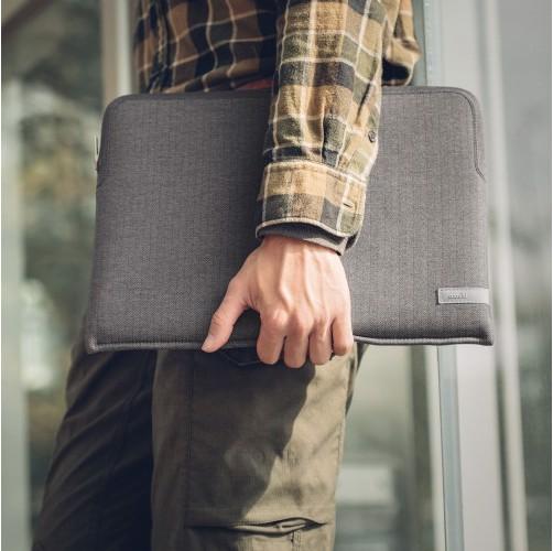 Produktbild Moshi Pluma Laptop Sleeve for MacBook Pro/Air 13" (2020) - Herringbone Gray (13", Apple)