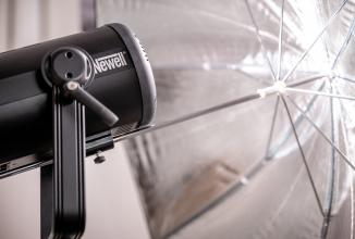 Produktbild Newell RGB Mitra 180 LED-Lampe