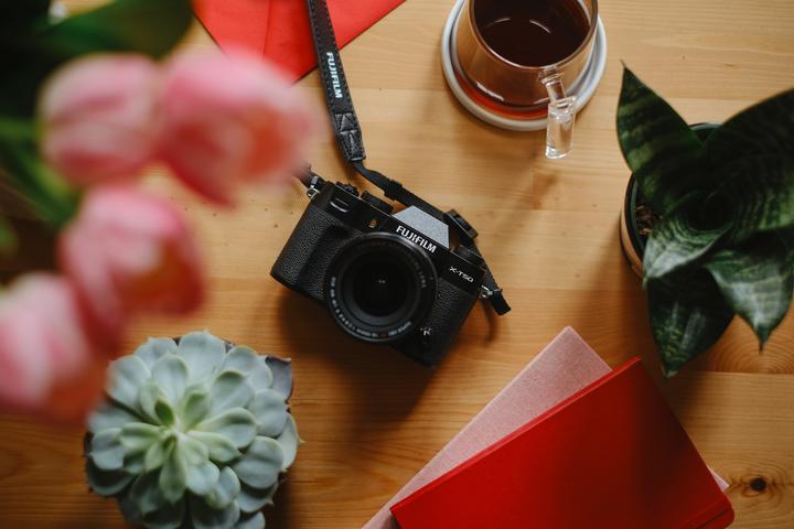 Actual product image Fujifilm X-T50 Kit (16 - 50 mm, 40.20 Mpx, APS-C / DX)