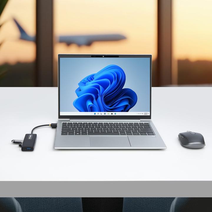 Actual product image StarTech 4-Port USB-A Hub 5gbps Portable Powered Nms Ns Ctlr (USB-A, 4 Ports)