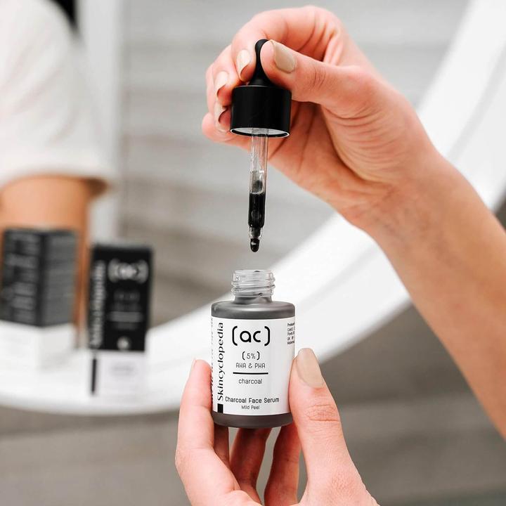 Produktbild Skincyclopedia Charcoal 5% AHA + PHA Complex (30 ml)