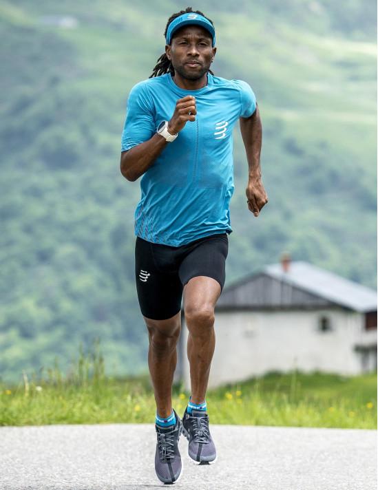 Image du produit Compressport Oxygène sous contrôle court (M)