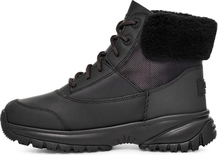 Actual product image Ugg Yose Fluff V2 (42)