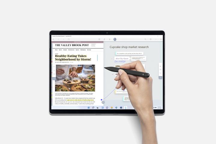Produktbild Microsoft Surface Pro X (13", Microsoft SQ1, 8 GB, 256 GB)