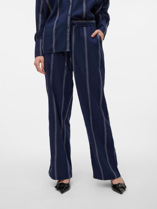 Actual product image Vero Moda VMHERDIS trousers Trousers (S)