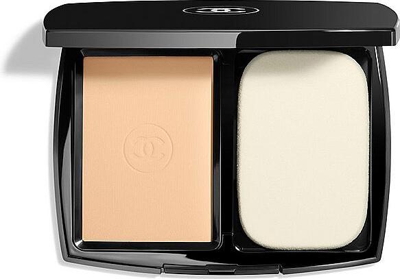 Chanel Ultra Le Teint (Beige)
