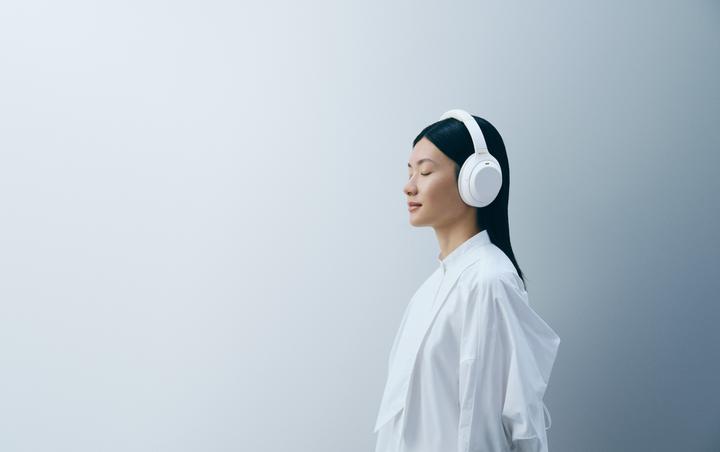Immagine prodotto Sony WH-1000XM4 Limited Edition (ANC, 30 h, Senza fili)