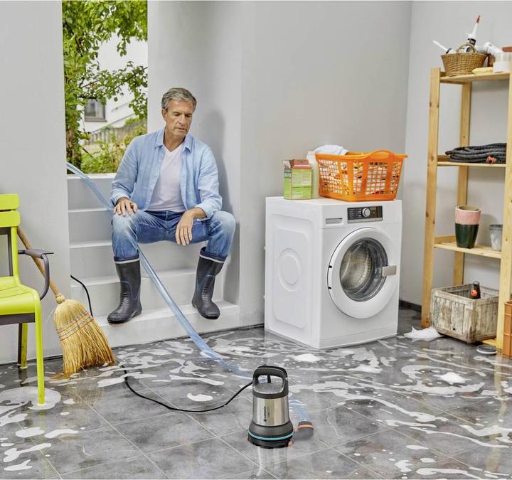 Immagine prodotto Gardena Pompa sommergibile per acque chiare 17000 aquasensor (Pompa per acqua pulita)