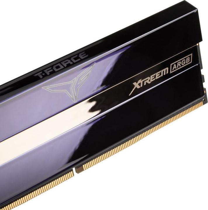 Actual product image Team Group T-Force Xtreem ARGB, DDR4-3200, CL16 - 32 GB Dual Kit (2 x 16GB, 3200 MHz, DDR4-RAM, DIMM)